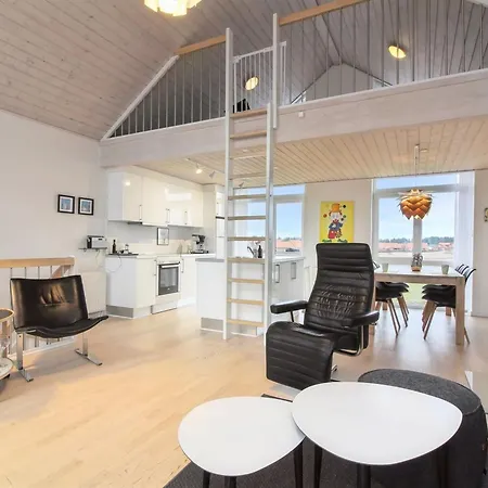 Borica - 700m From The Sea In Nw Jutland By Interhome Løkken